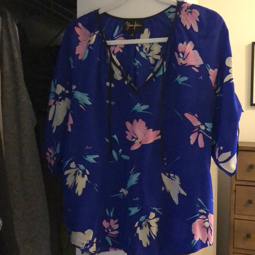 Silk blouse with floral print